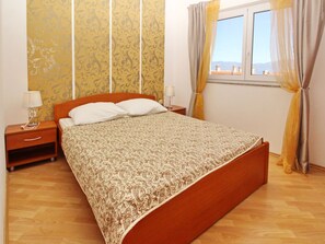 Internet - Modern eingerichtete Apartment für 4 Personen mit Meerblick by Interhome (Krk/Baška)