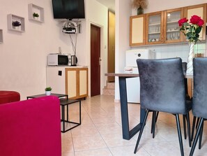Dining - in Baška mit Terrasse by Interhome (Krk/Baška)