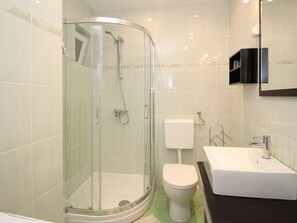 Towels - Neue Ferienwohnung in Baška mit Eigener Terrasse by Interhome (Krk/Baška)