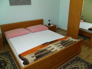 1 bedroom, Internet - Wohnung in Baška mit Eigenem Balkon und Meerblick by Interhome (Krk/Baška)