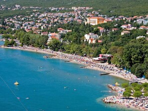 Beach - Wohnung mit Balkon, tolle Lage by Interhome (Crikvenica)