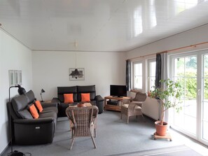 TV - Fewo Stricker 11, by Interhome (Walkenried)