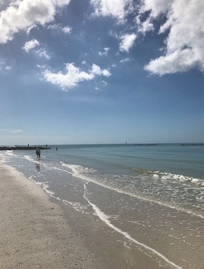 Beach - Marco Island High-rise Beachfront 2BR Condo with Balcony, Pool,& Walkable Dining (Marco Island)