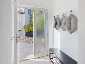 Interior - Appartement in Baška mit Terrasse by Interhome (Krk/Baška)