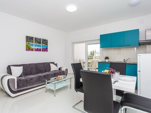 Living area - Appartement in Baška mit Eigenem Balkon by Interhome (Krk/Baška)