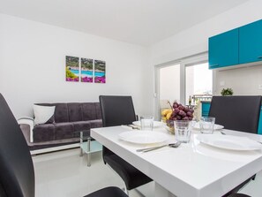 Dining - Appartement in Baška mit Eigenem Balkon by Interhome (Krk/Baška)