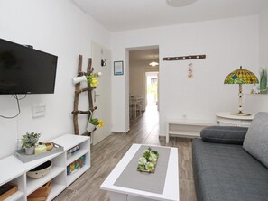 Living area - Gemütliches Appartement in Baška mit Eigener Terrasse by Interhome (Krk/Baška)