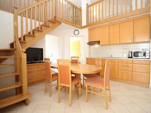 Dining - Appartement in Baška by Interhome (Krk/Baška)