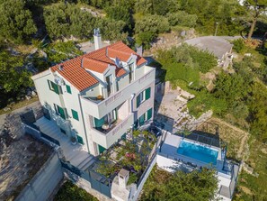 Exterior - in Veliko Brdo mit Privatem Pool by Interhome (Makarska)