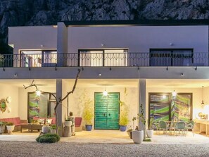 Terrace/patio - Stylische Villa -Tres Chic- in Makarska by Interhome (Makarska)
