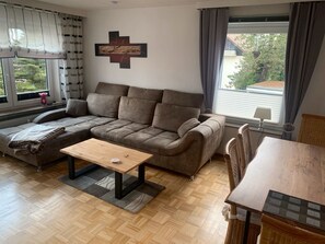 TV - Gemütliche 4-Sterne-Wohnung in Braunlage by Interhome (Braunlage)
