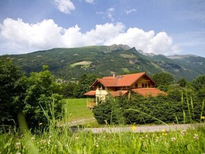 Exterior - Komfortables Vollholzhaus in Fischertratten by Interhome (Fischertratten)