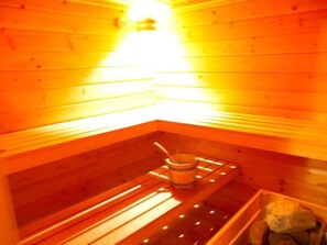 Sauna - Komfortables Vollholzhaus in Fischertratten by Interhome (Fischertratten)