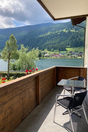 Outdoor dining - Studio Seebrauer  in Feld am See by Interhome (Feld am See)