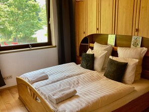 Internet - SeeBrauer Wohnung 11 by Interhome (Feld am See)