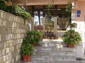 Exterior detail - Bella Vista by Interhome (Makarska)