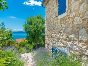 Property grounds - "Villa Ivanka" mit Blick auf das Wasser by Interhome (Crikvenica)