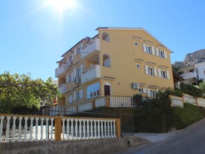 Exterior - Wohnung in Baška mit Eigener Terrasse by Interhome (Krk/Baška)