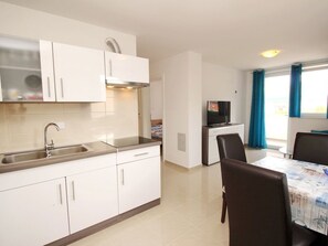 Dining - Wohnung in Baška mit Eigenem Balkon by Interhome (Krk/Baška)