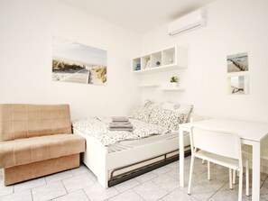 Room - in Baška mit Eigener Terrasse by Interhome (Krk/Baška)