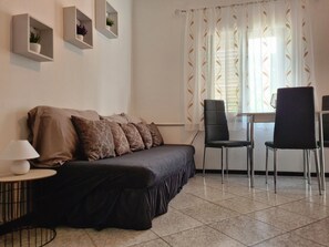 Interior - in Baška mit Terrasse by Interhome (Krk/Baška)