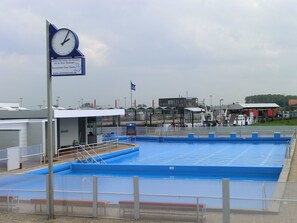Pool - Fuchsbau by Interhome (Altfunnixsiel)