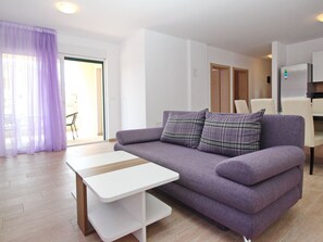 Living area - Appartement in Baška mit Terrasse by Interhome (Krk/Baška)