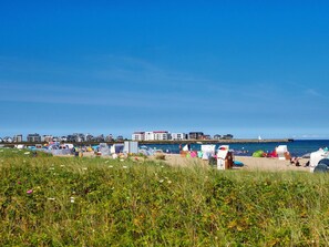 Beach - Schleivilla Kapitän James Cook2,  Löwen Dart HB8 by Interhome (Hasselberg)