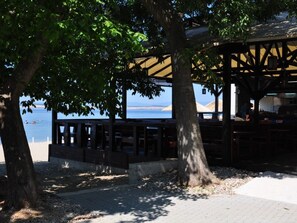 Outdoor dining - Wohnung für 6 Personen by Interhome (Crikvenica)