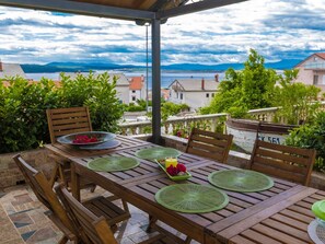 Outdoor dining - Apartment Mary by Interhome (Crikvenica)