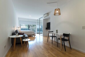 Dining - Modern Studio Apartment Full Amenities in Palermo (Buenos Aires)