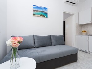 Living area - Charmantes Appartement in Baška mit Eigenem Balkon by Interhome (Krk/Baška)