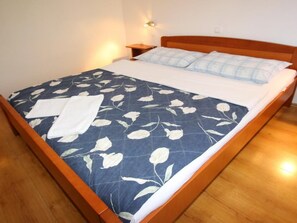 2 bedrooms, Internet - Appartement in Baška mit Eigenem Balkon by Interhome (Krk/Baška)