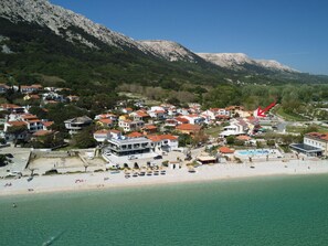 Beach - in Baska in der Nähe von Strand by Interhome (Krk/Baška)