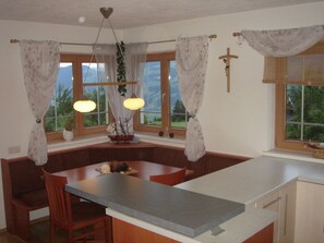 Dining - mit Panoramaterrasse in Fügenberg by Interhome (Uderns)