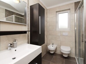 Towels - in Baška mit Terrasse by Interhome (Krk/Baška)