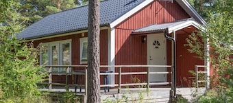 Rustikales Landhaus Skogsmullehaus 1 mit Terrasse by Interhome