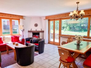 Dining - Curtins16 by Interhome (Pontresina)