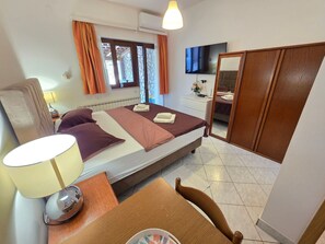 Internet - Studio-Apartment mit Terrasse by Interhome (Crikvenica)
