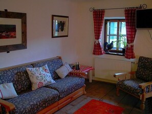Fireplace, DVD player - Große Wohnung im ersten Stock, mit großem Garten by Interhome (Mariapfarr)
