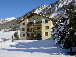Exterior - Wohnung mit Aussicht by Interhome (Pontresina)