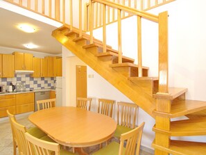 Dining - in Baška mit Eigenem Balkon by Interhome (Krk/Baška)