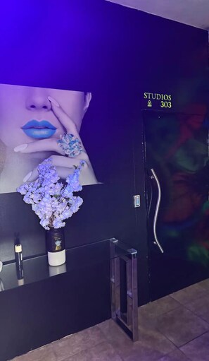 Lobby - Estudios 303 (San Juan)