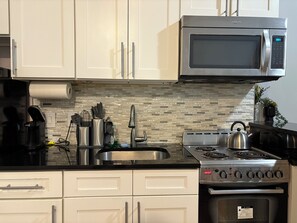 Private kitchen - Upper West Side Apartment Near Central Park & Museums (New York)