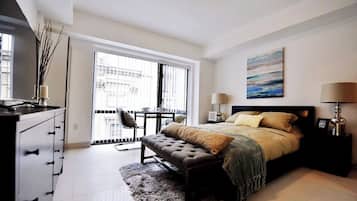 Basic Apartment, Garden View