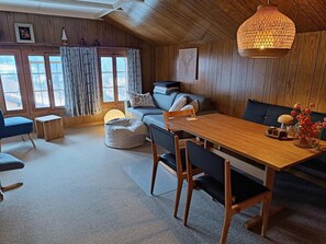 TV, DVD player - Chalet Hasliblick Brienzwiler by Interhome (Brienzwiler)