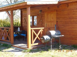 Outdoor dining - Haus in Karsibór mit Grill, Terrasse und Garten by Interhome (Swinoujscie)