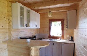 Fridge, microwave, cookware/dishes/utensils - Haus in Karsibór mit Grill, Terrasse und Garten by Interhome (Swinoujscie)