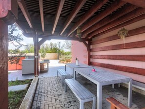Outdoor dining - Geräumige Ferienwohnung Lavanda 4 by Interhome (Fažana)