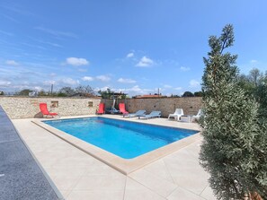 Pool - Wohnung in Fažana mit gemeinsamem Pool und Garten by Interhome (Fažana)